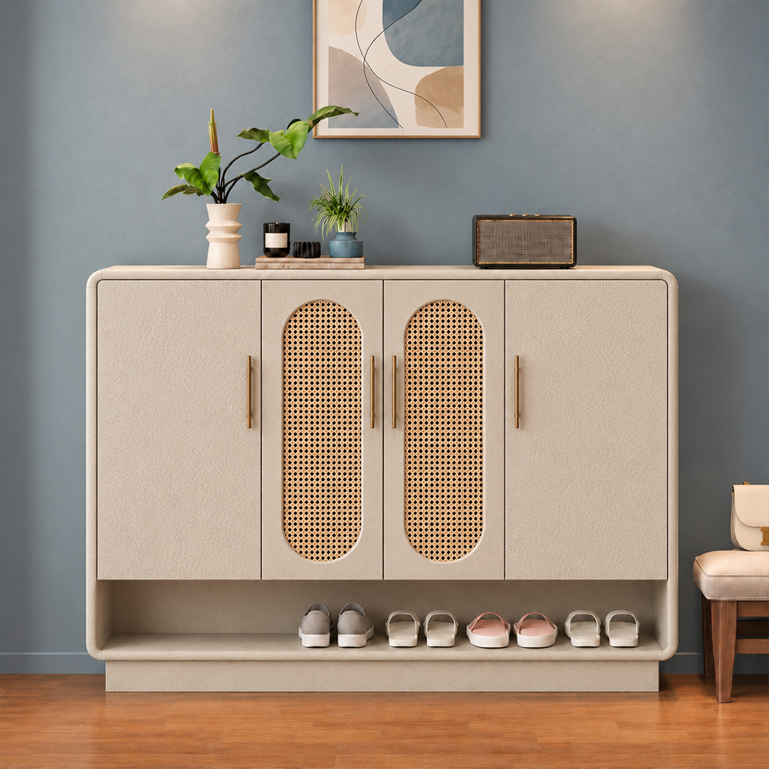 Macada 911 ML wardrobe